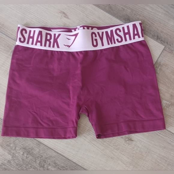 Gymshark Pants - Gymshark Women's Flex Shorts Size Small